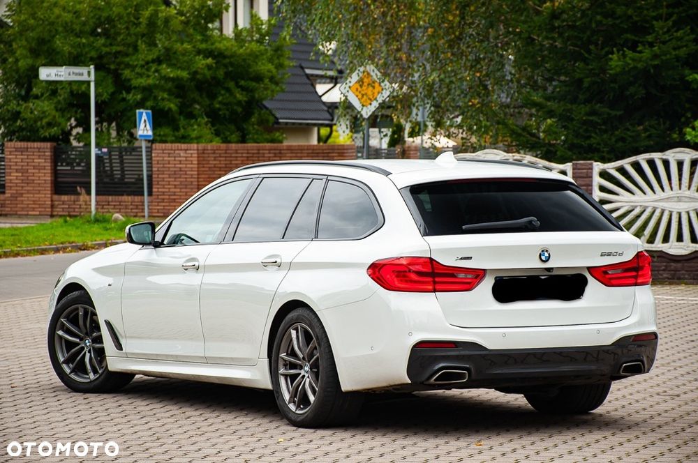 BMW Seria 5 520d xDrive M Sport sport - 6