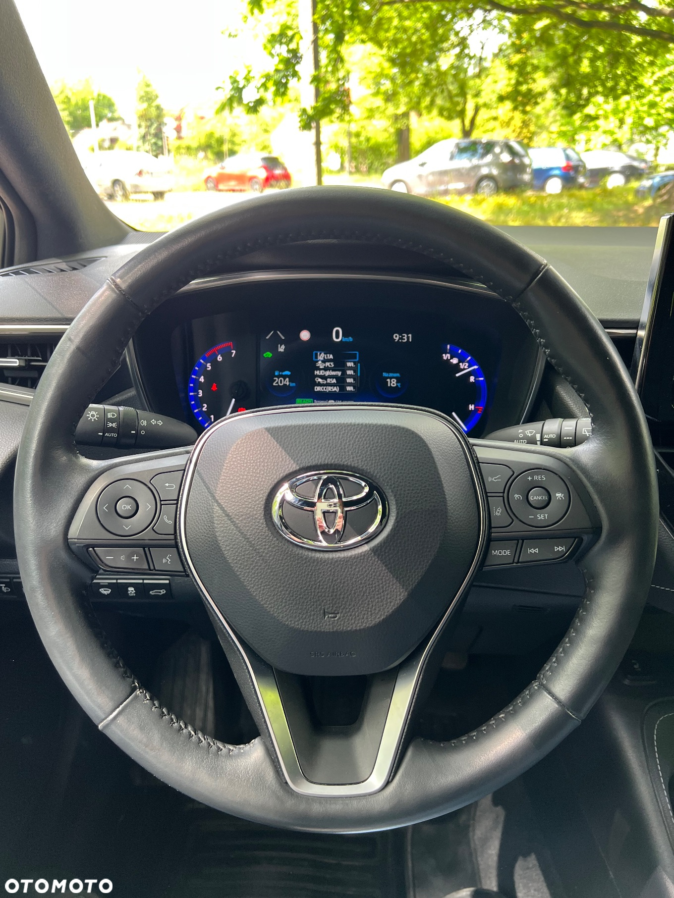 Toyota Corolla 1.8 Hybrid Business Edition - 16