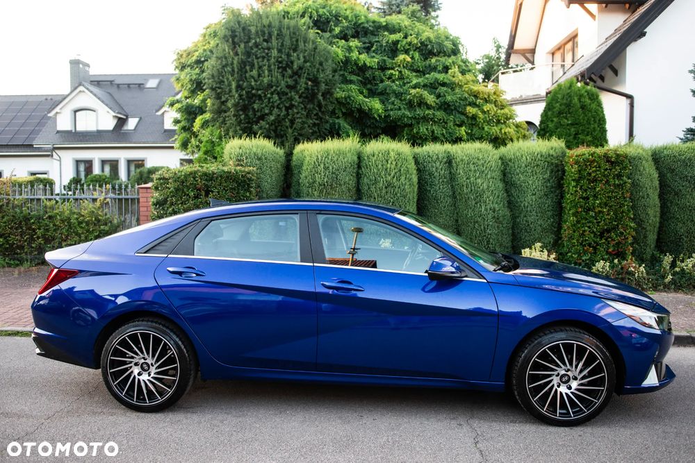 Hyundai Elantra 1.6 Executive - 4