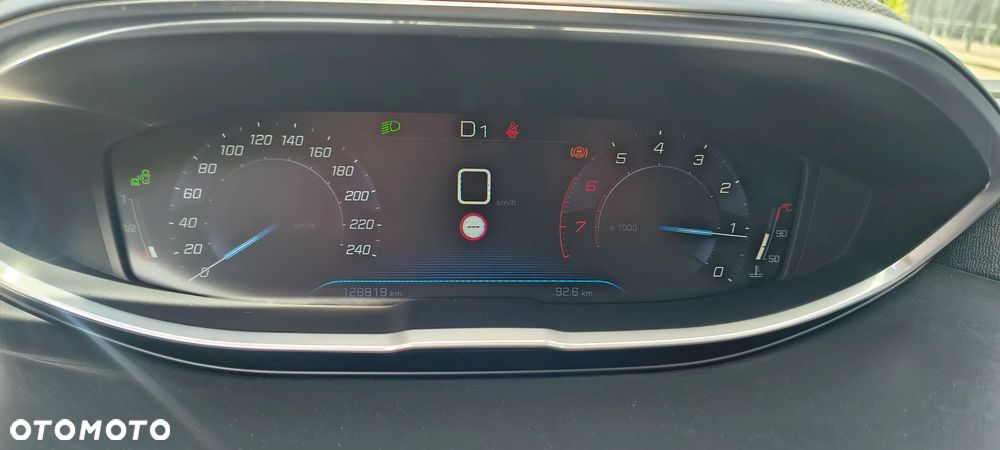 Peugeot 3008 - 12