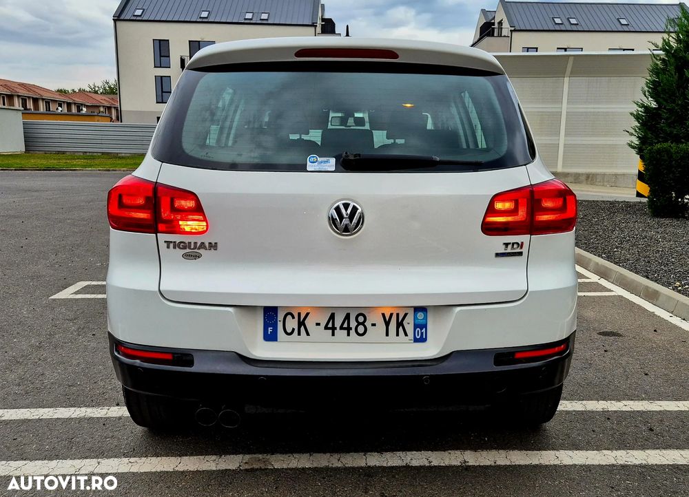 Volkswagen Tiguan 2.0 TDI DPF BlueMotion Technology Exclusive - 5