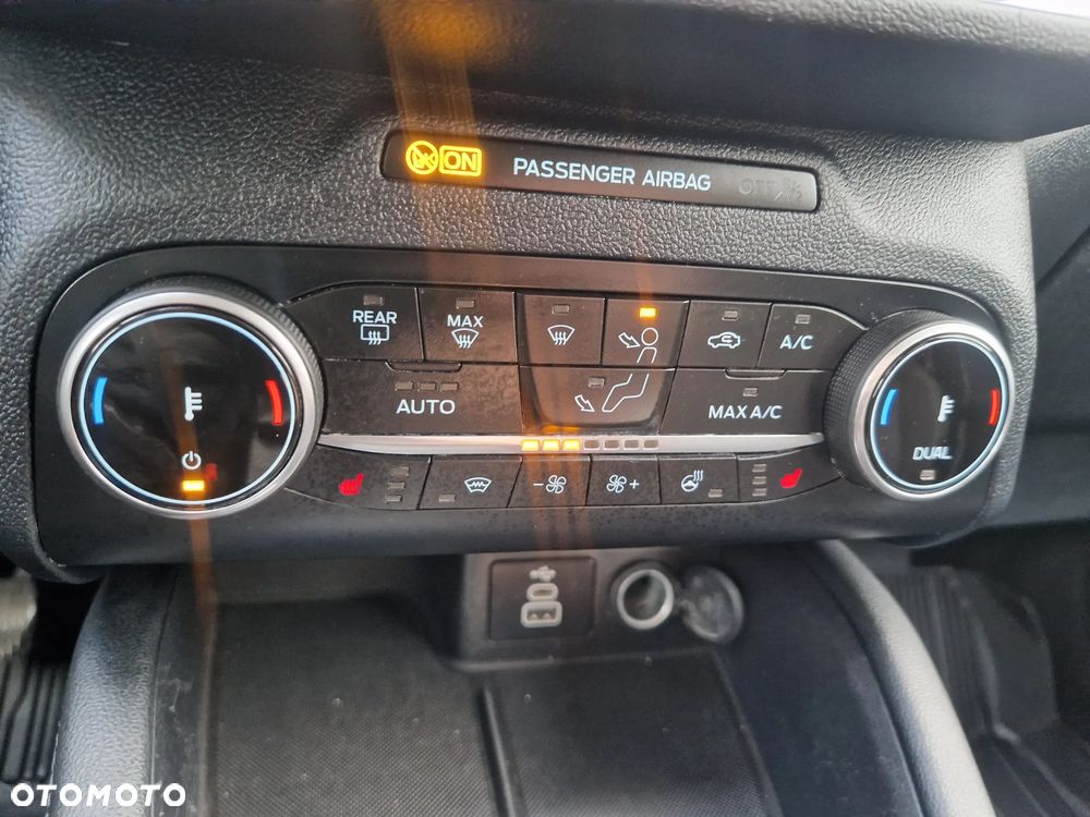 Ford Kuga 2.0 EcoBlue FWD ST-Line - 26