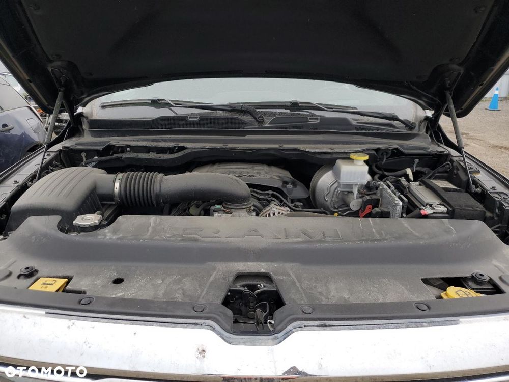 RAM 1500 - 10