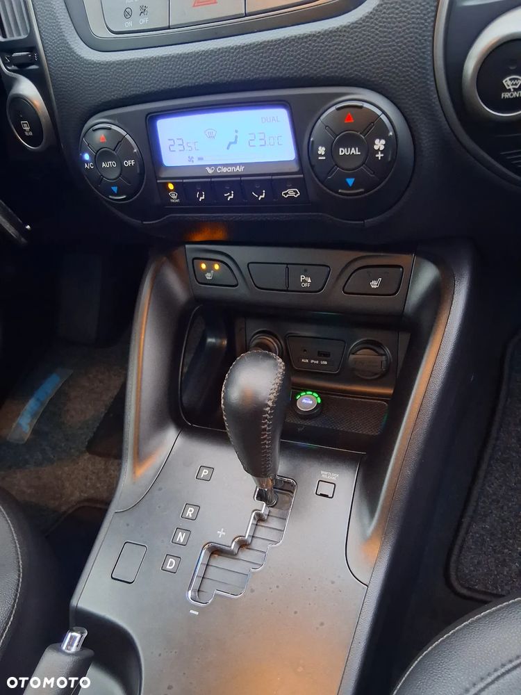 Hyundai ix35 2.0 2WD Automatik Trend - 12