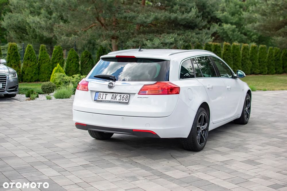 Opel Insignia - 17