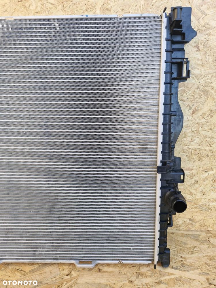 BMW 5 G60 2024 2,0 HYBRYDA PLUG-IN 140KW AUTOMAT CHŁODNICE WODY  5A187E7/5A187E9 - 17