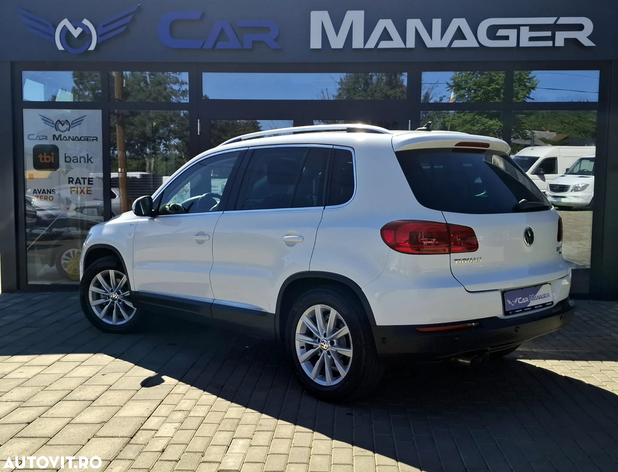 Volkswagen Tiguan 2.0 TDI DPF BlueMotion Technology Cup Sport & Style - 3