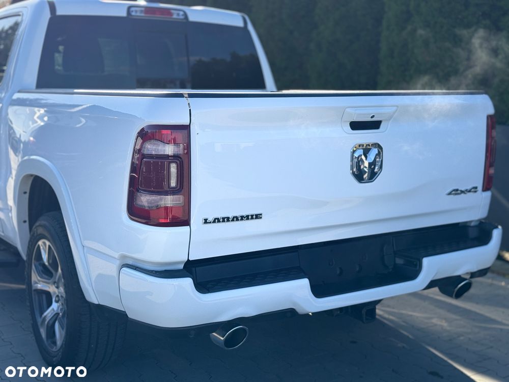 RAM 1500 Crew Cab Laramie - 10
