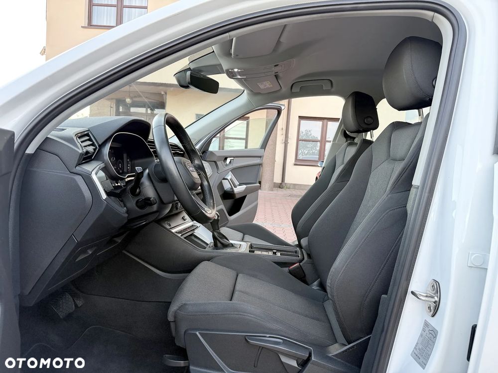 Audi Q3 35 TFSI mHEV S tronic - 22