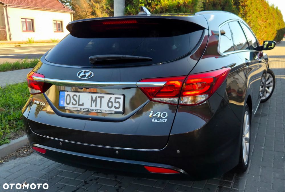 Hyundai i40 Kombi 1.7 CRDi DCT Premium - 11