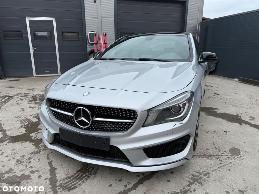 Mercedes-Benz CLA 220 CDI 7G-DCT AMG Line - 4