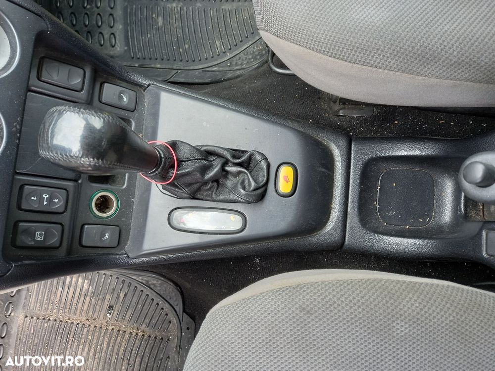 Dezmembrari  Land Rover FREELANDER 1  1998  > 2006 2.5 V6 4x4 Benzina - 22