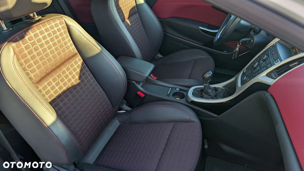 Opel Astra 2.0 CDTI Sport S&S - 13