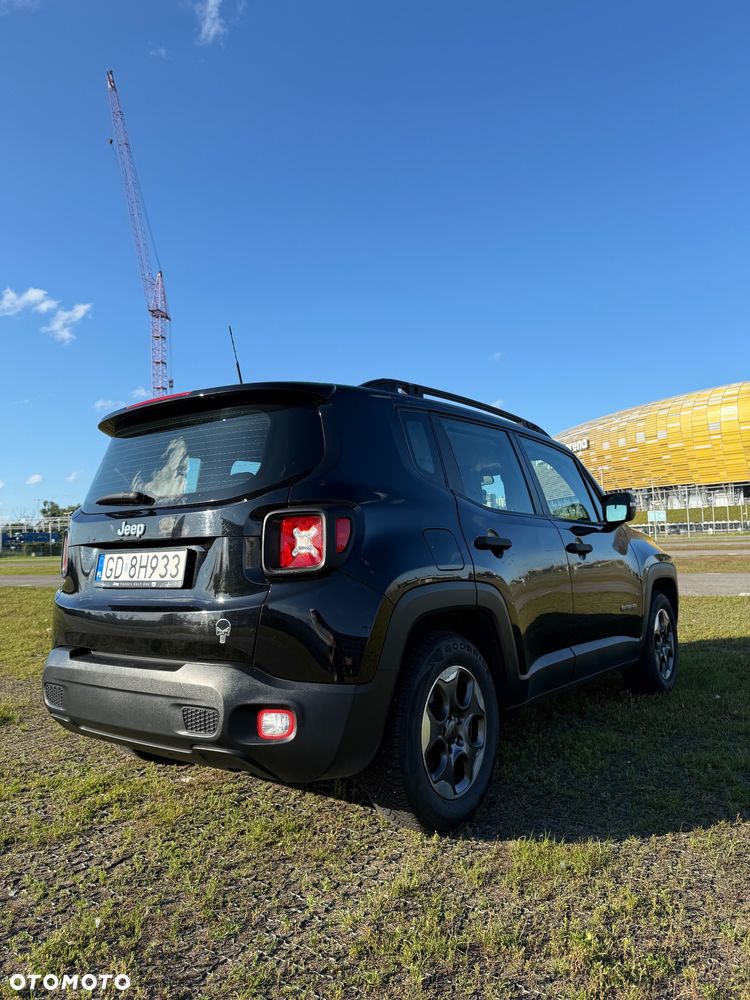 Jeep Renegade 1.6 E-TorQ Sport FWD - 5