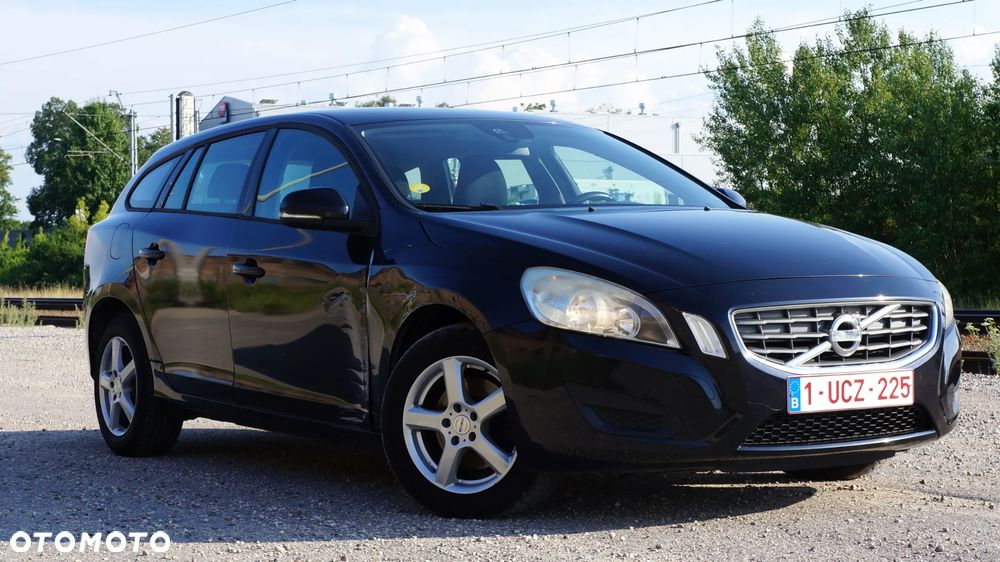 Volvo V60 D2 Edition - 10