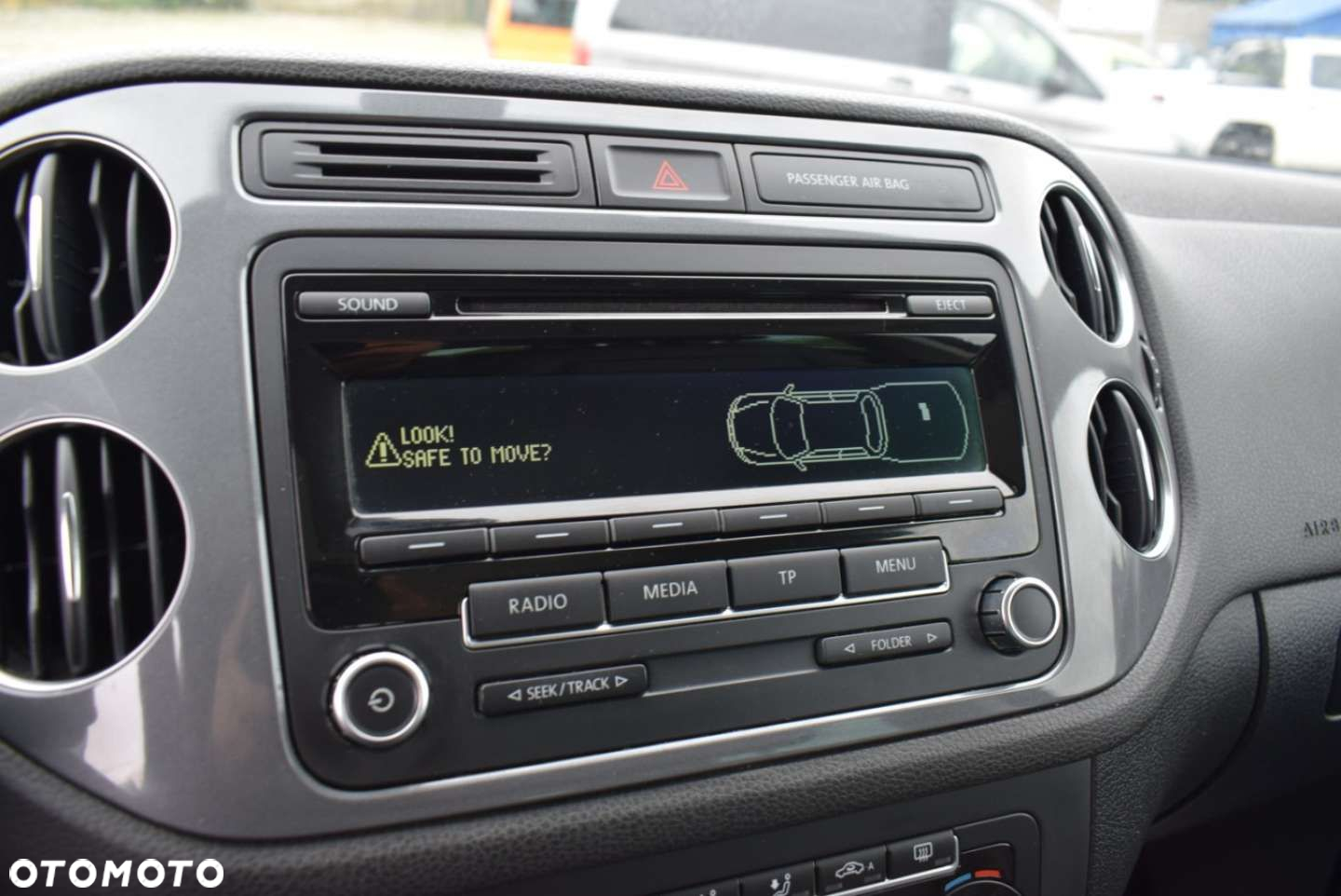Volkswagen Tiguan - 31