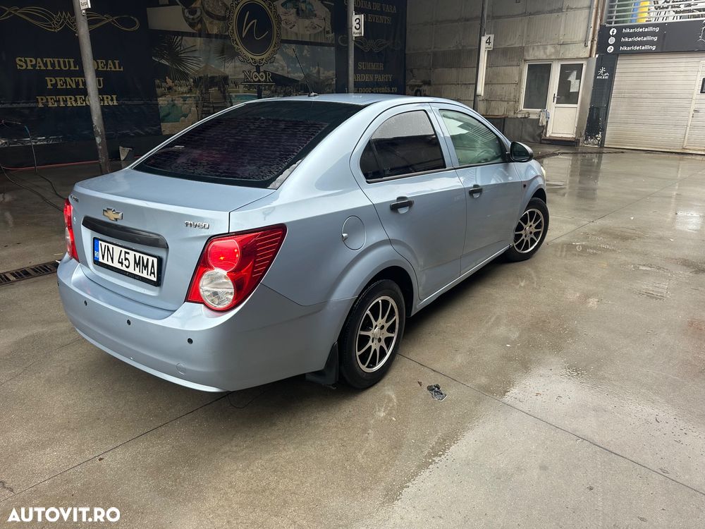 Chevrolet Aveo 1.2 DOHC 86 CP MT5 LS - 3