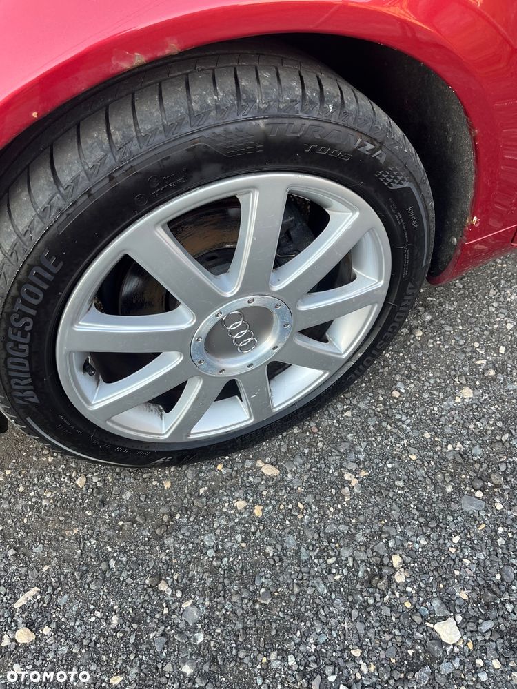 Audi A4 Avant 2.0 TDI - 16