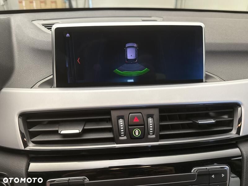 BMW X1 sDrive18i GPF - 16