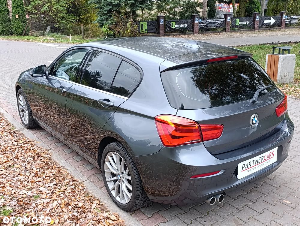 BMW Seria 1 125d - 6