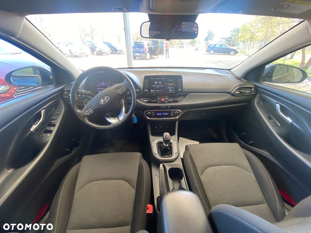 Hyundai i30 1.5 DPI Smart - 18