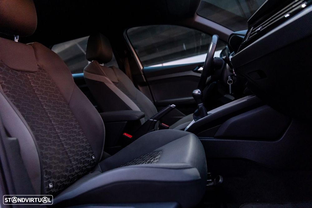 Audi A1 1.0 TFSI ultra sport - 22