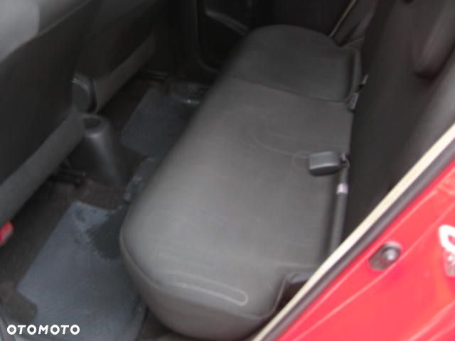 Toyota Yaris 1.33 Luna - 18