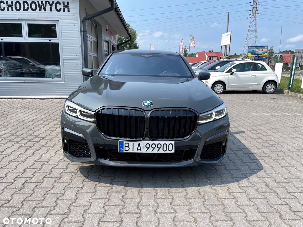 BMW Seria 7 - 18