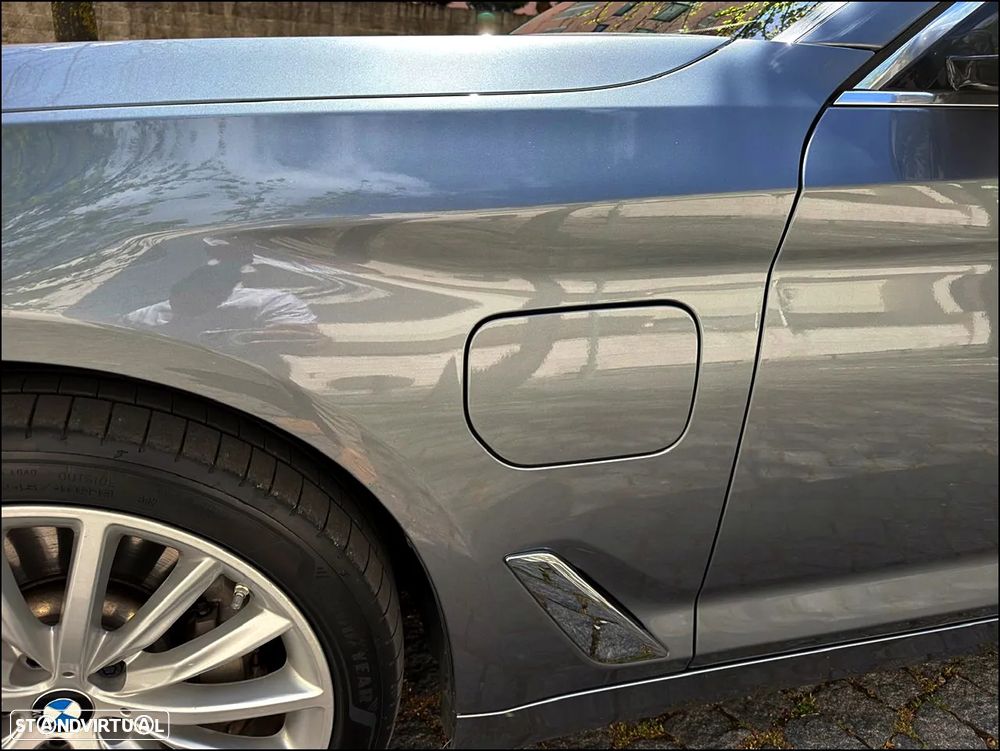 BMW 530 e Line Luxury - 7