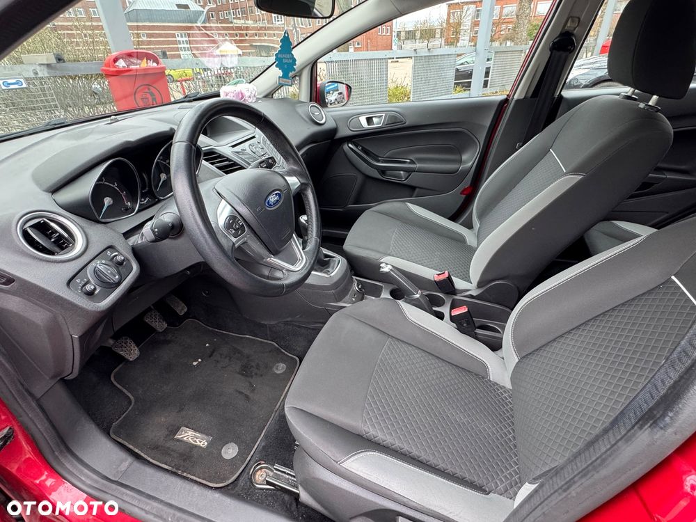 Ford Fiesta - 19