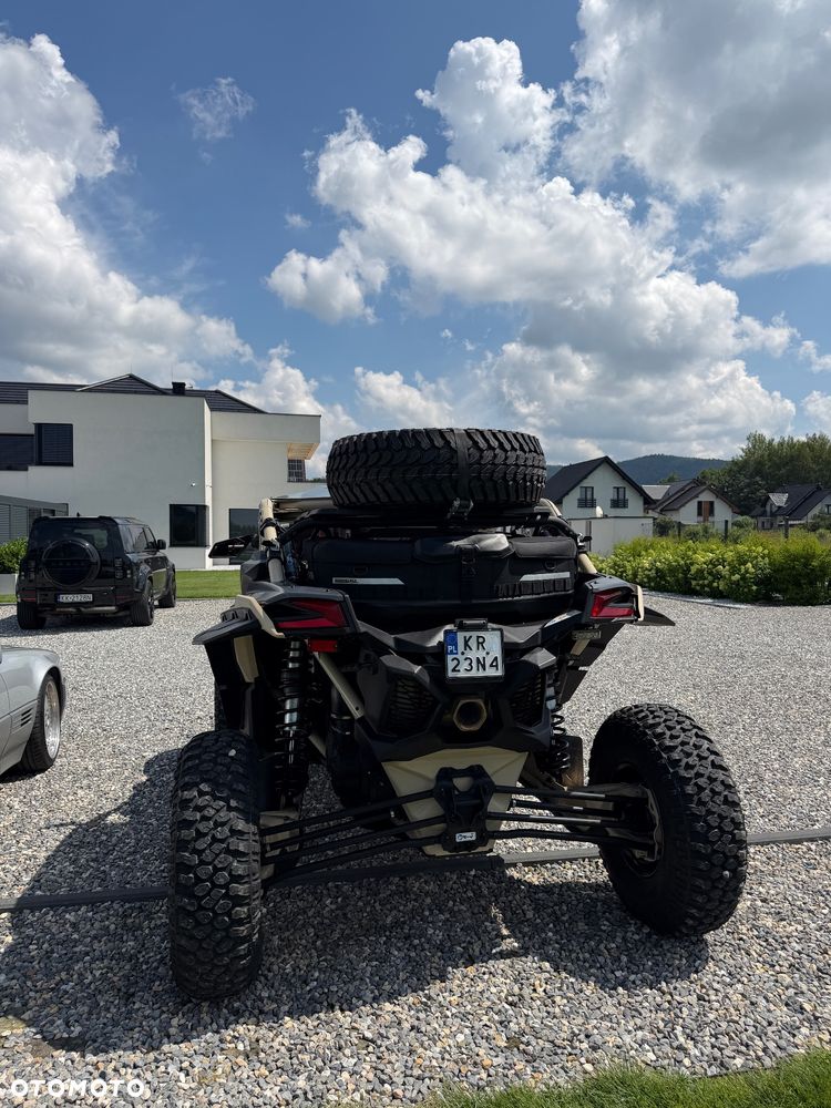 Can-Am Maverick - 5
