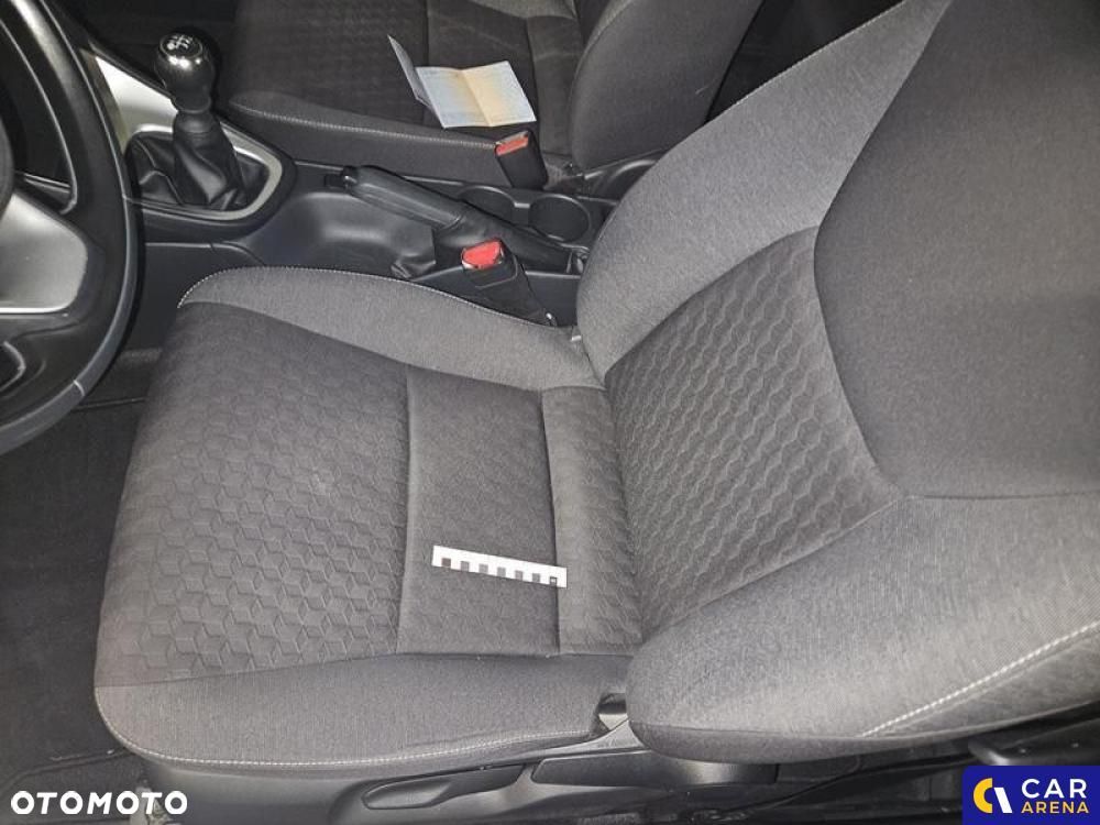 Toyota Yaris 1.5 Comfort - 22