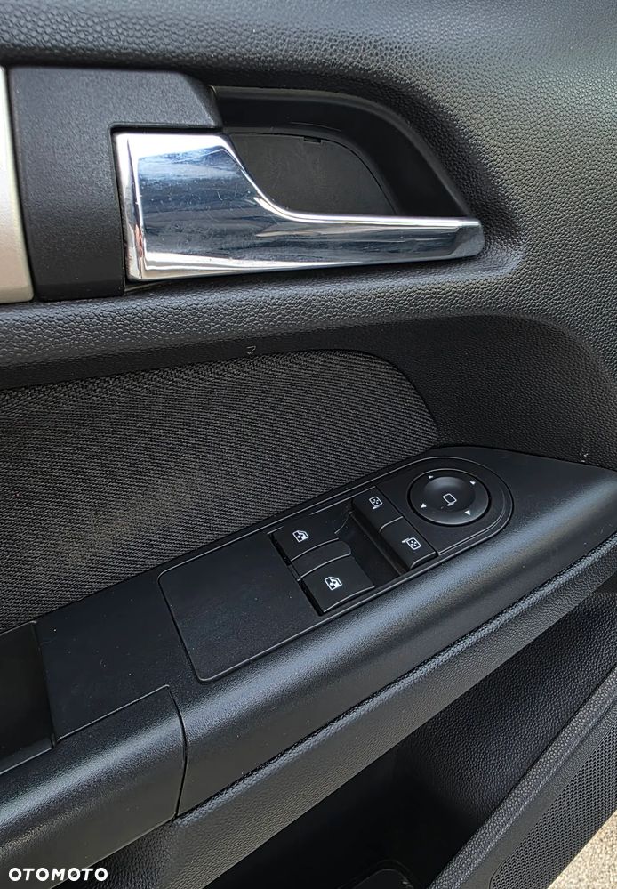 Opel Astra 1.7 CDTI DPF NAVI - 16