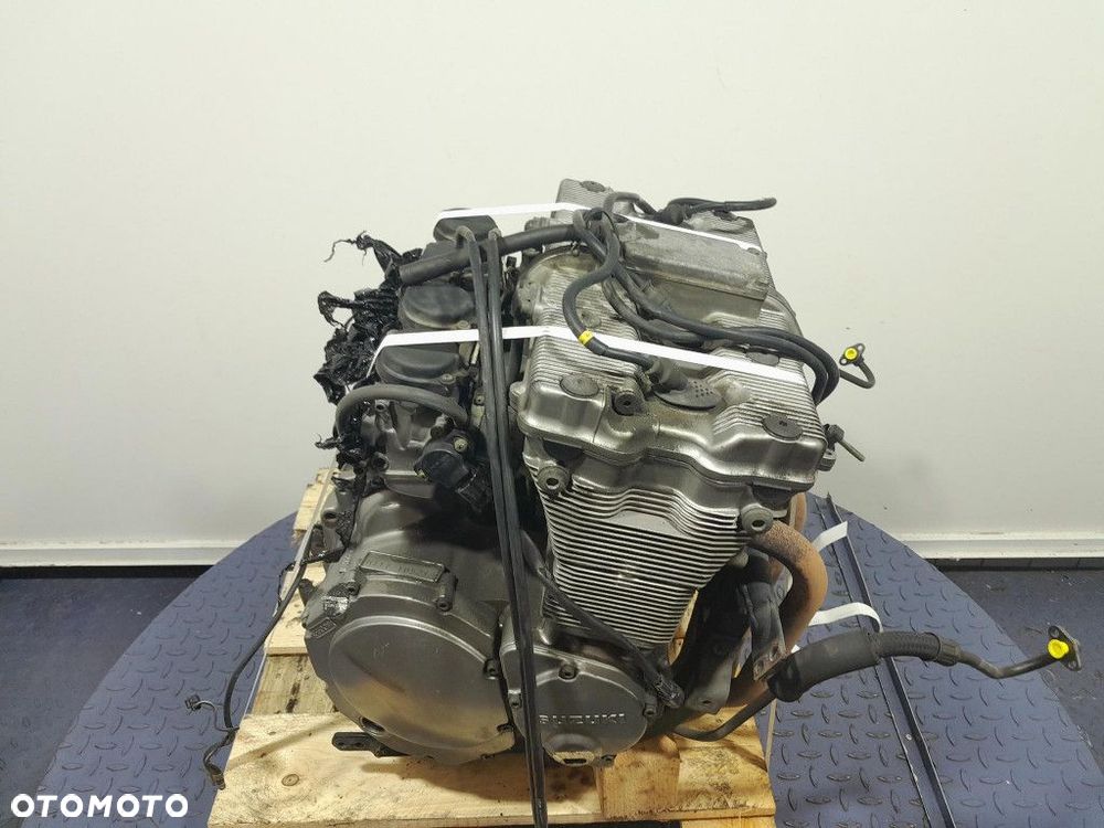 SUZUKI GSX 600FW SILNIK - 5