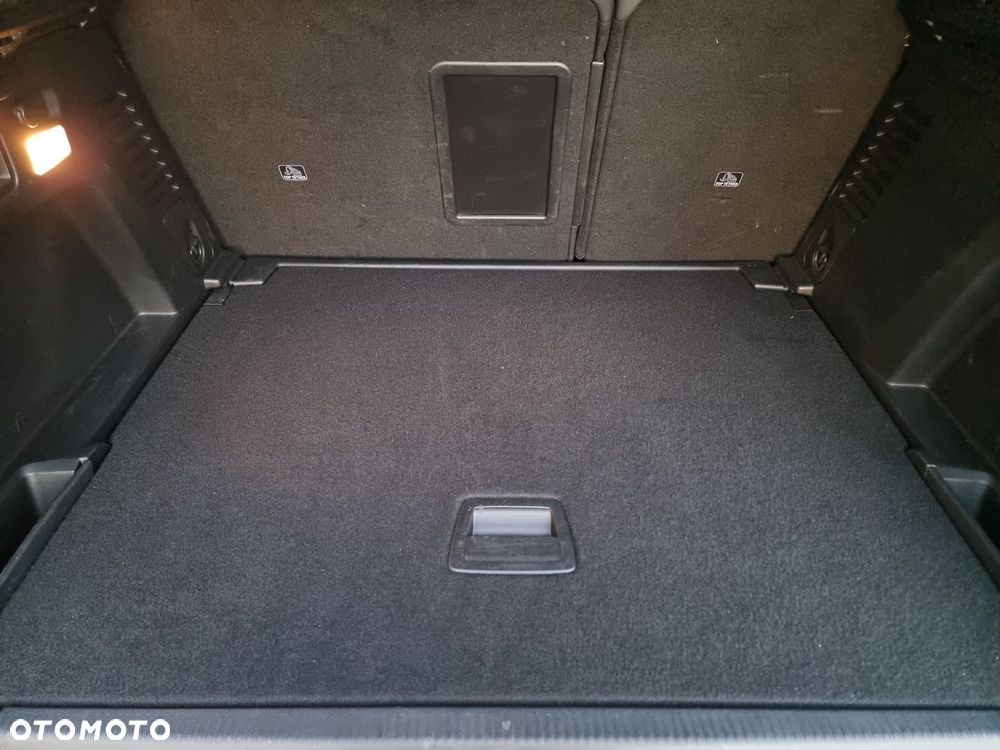 Peugeot 3008 1.5 BlueHDi Allure Pack S&S EAT8 - 21