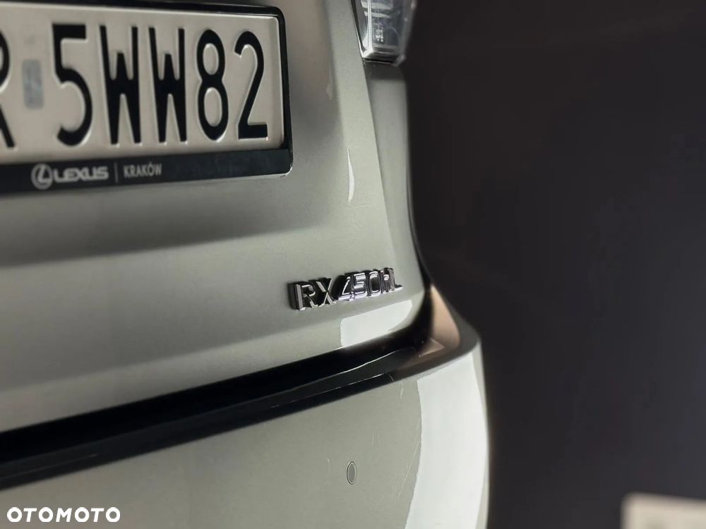 Lexus RX - 8
