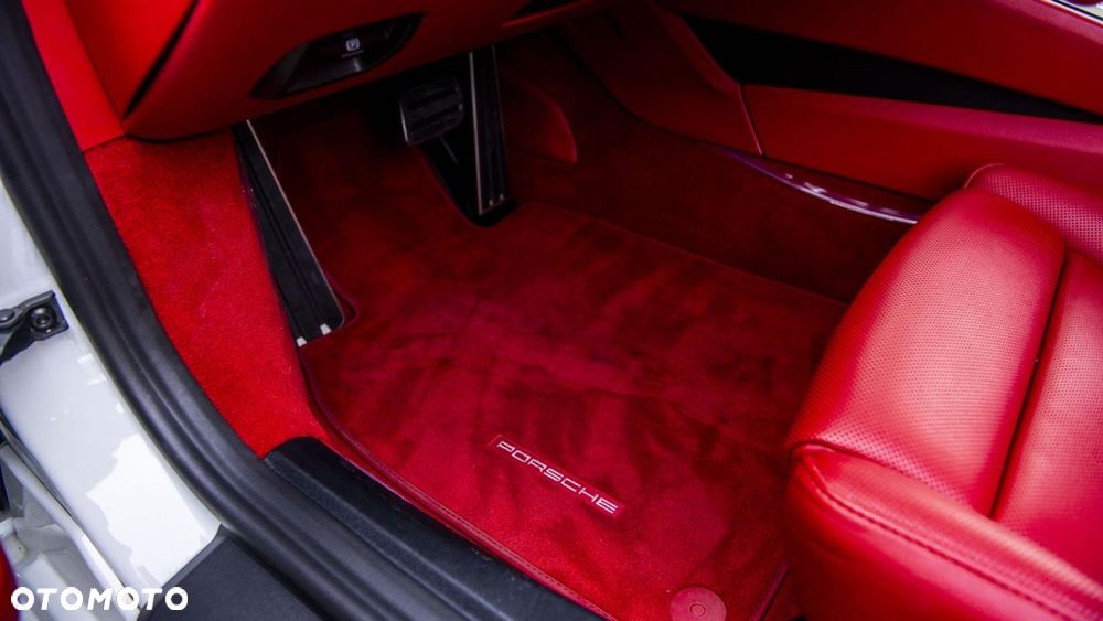 Porsche Cayman - 21