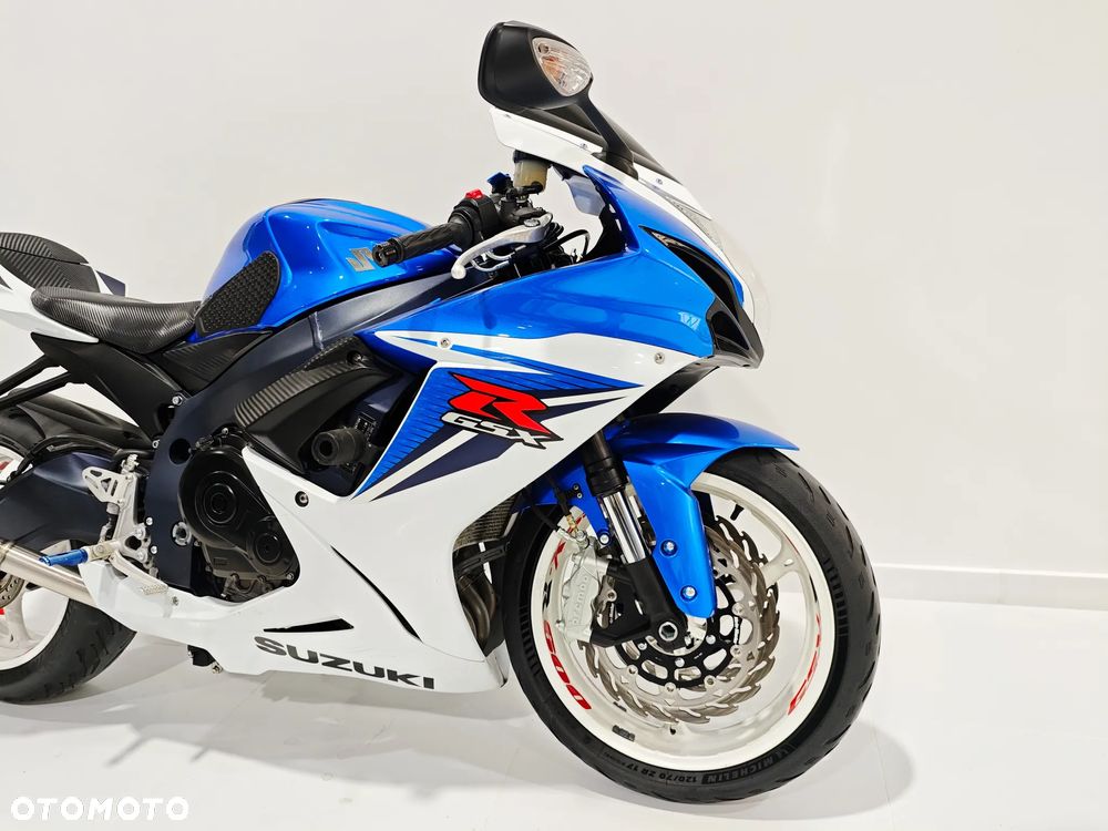Suzuki GSX-R - 7