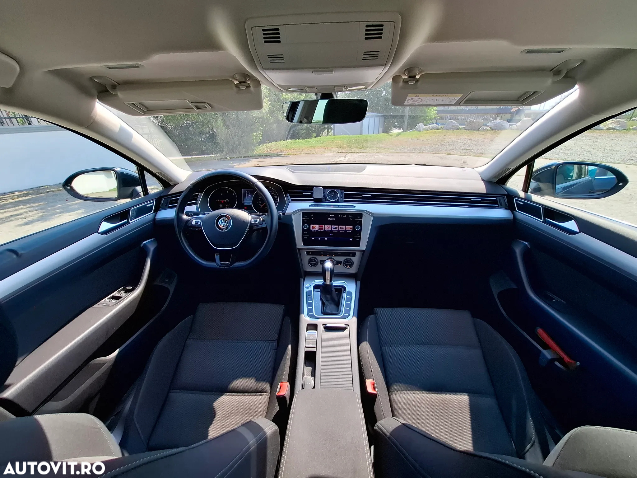 Volkswagen Passat Variant 2.0 TDI DSG R Executive - 10