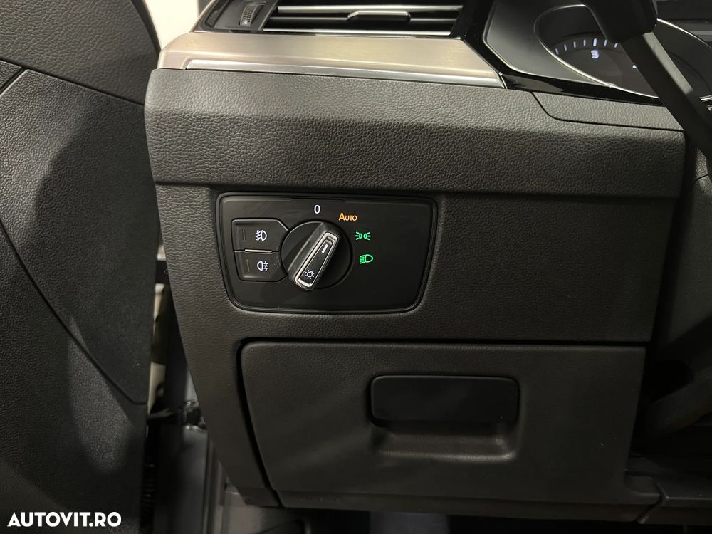 Volkswagen Passat 2.0 TDI DSG Highline - 25