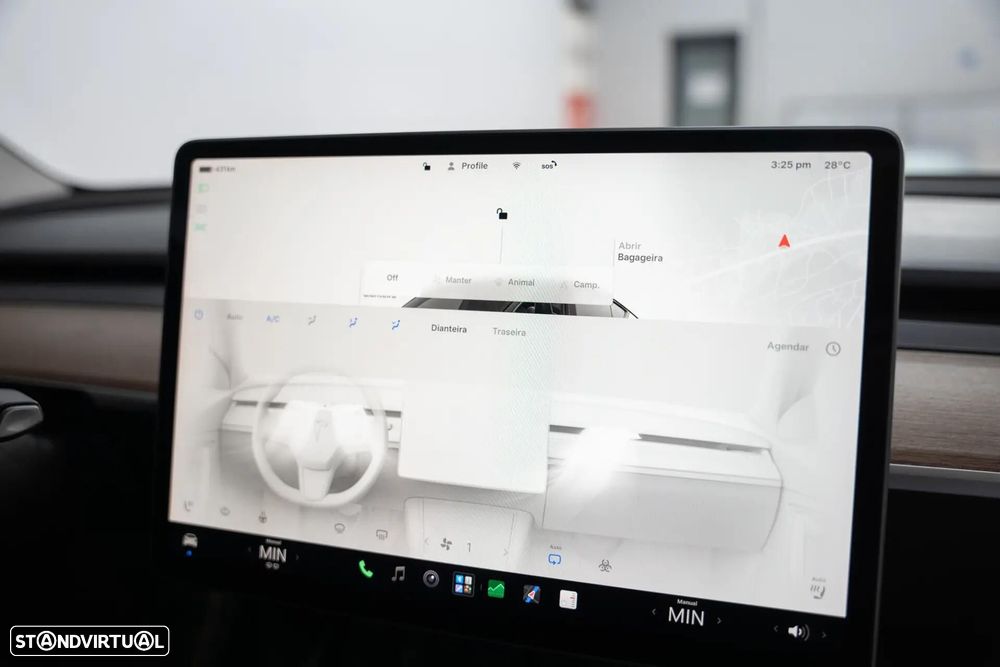 Tesla Model Y Long Range Dual Motor AWD - 19