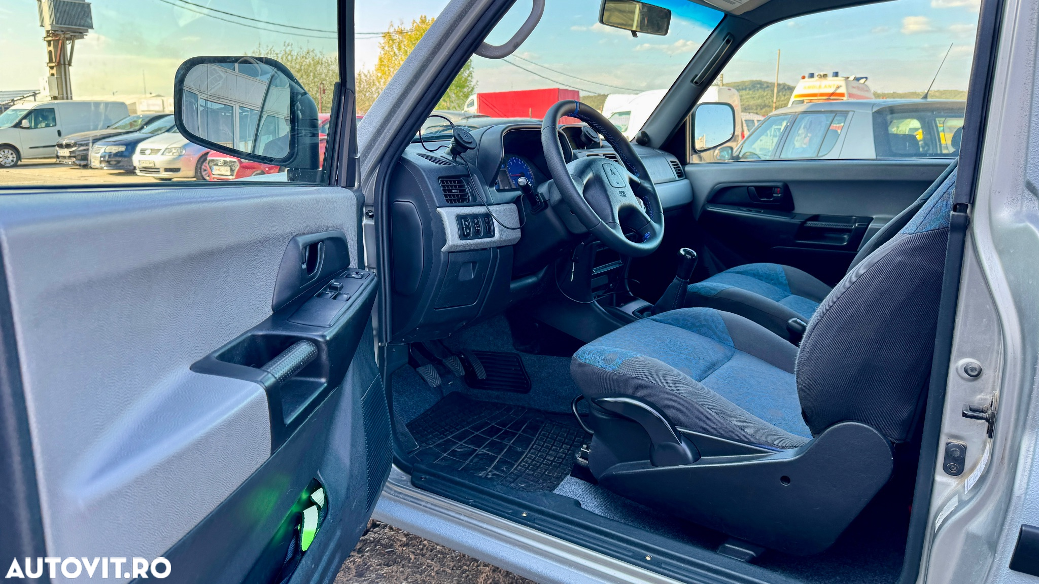 Mitsubishi Pajero Pinin 1.8 Comfort - 24