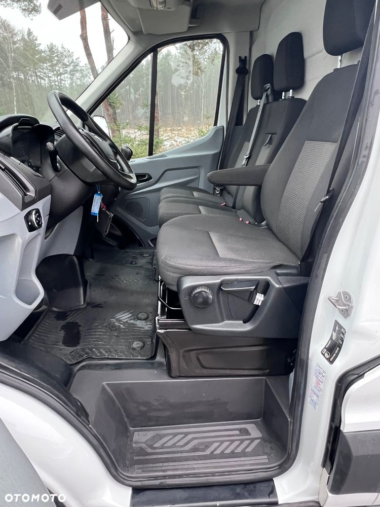 Ford TRANSIT - 24