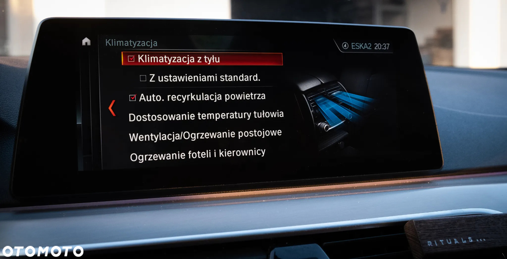 BMW Seria 5 520d M Sport - 26