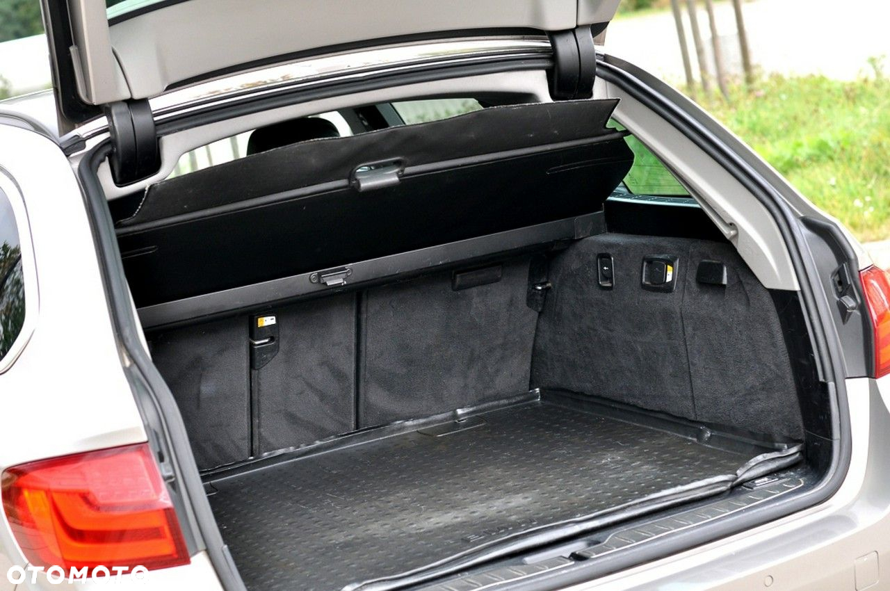 BMW Seria 5 - 30