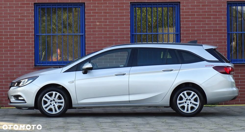 Opel Astra 1.4 Business - 4