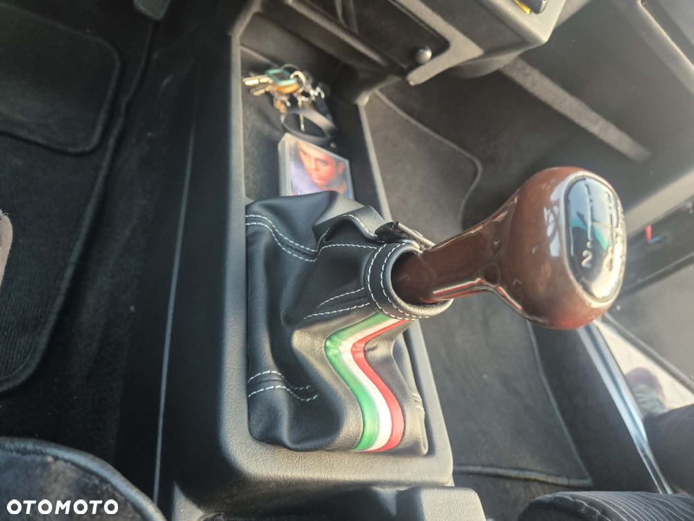 Alfa Romeo GTV - 10