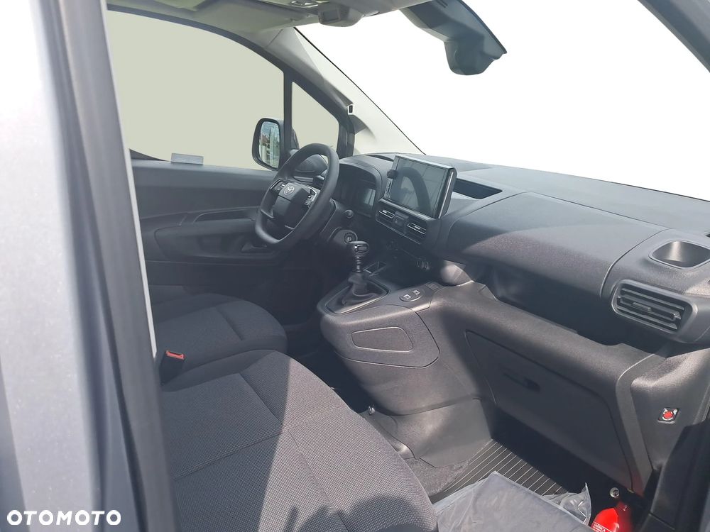 Toyota Proace city - 18
