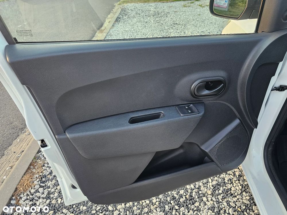 Dacia Dokker 1.6 SCe Laureate - 11