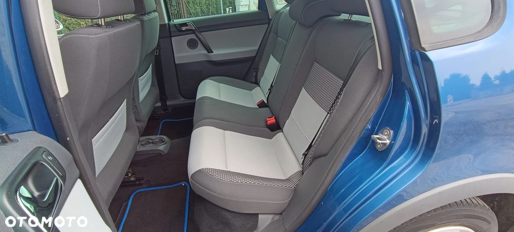 Volkswagen Polo Cross - 12